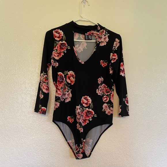 Black Floral Bodysuit - Picture 1 of 4